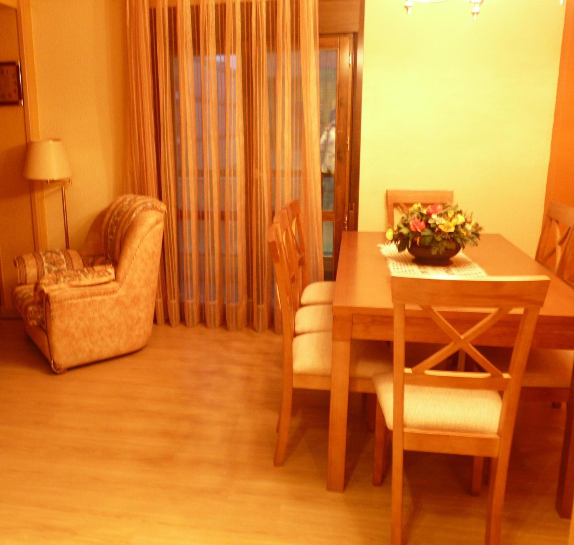 Apartamento Turistico Guara Casa Castro Barbastro Extérieur photo
