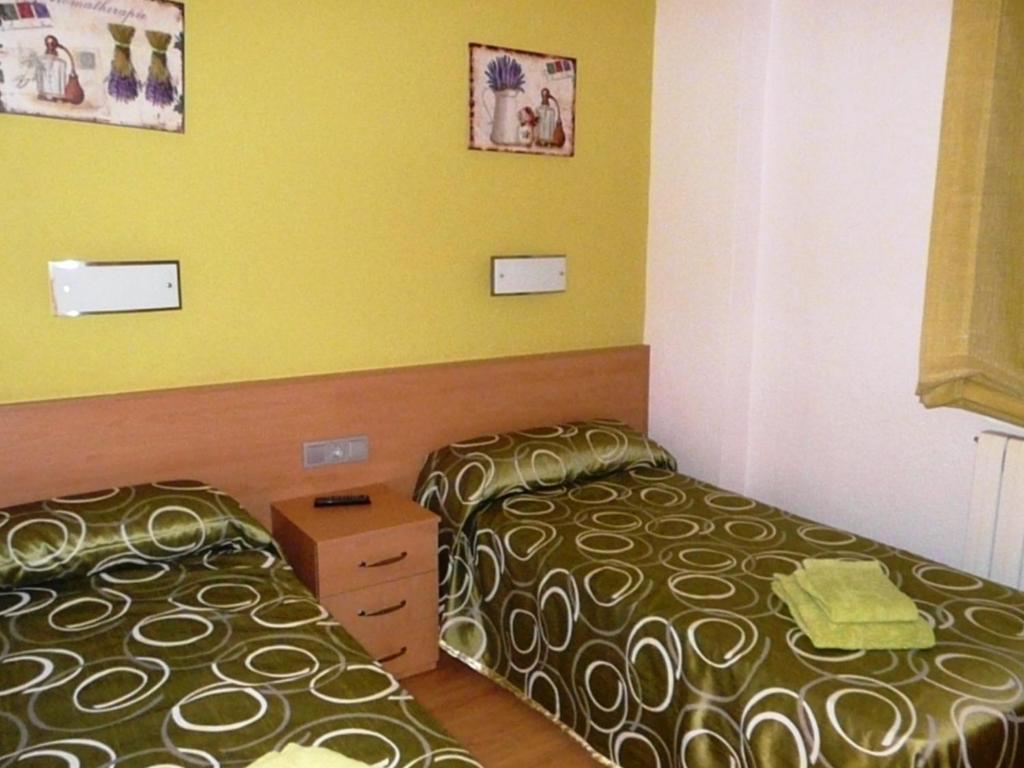 Apartamento Turistico Guara Casa Castro Barbastro Chambre photo
